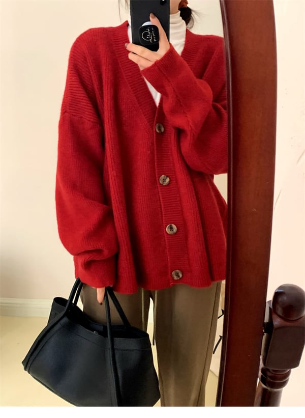 Lorenzi | Strickjacke mit V-Ausschnitt – Lässig und stilvoll