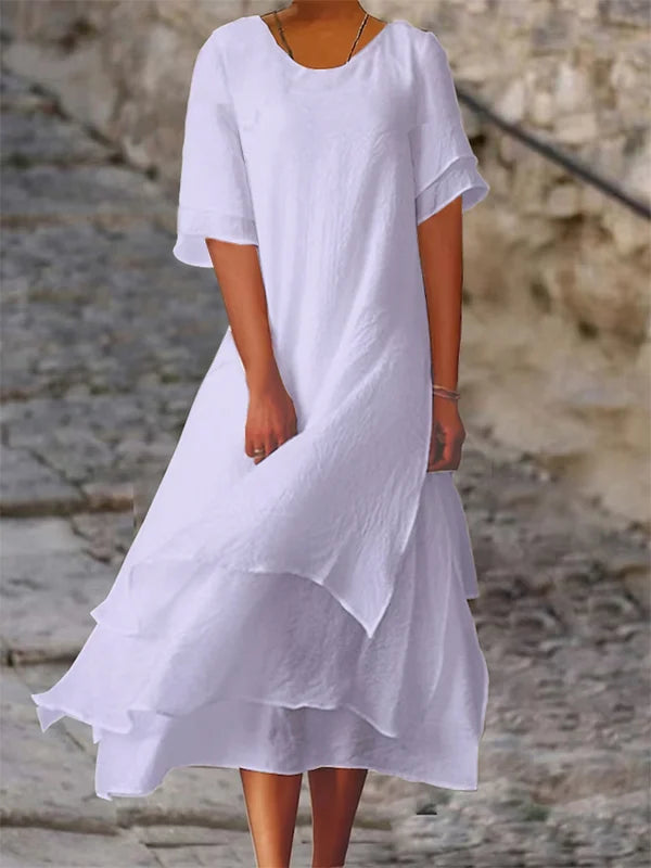 Asymmetrisches lagen-look kleid mit lockerer passform