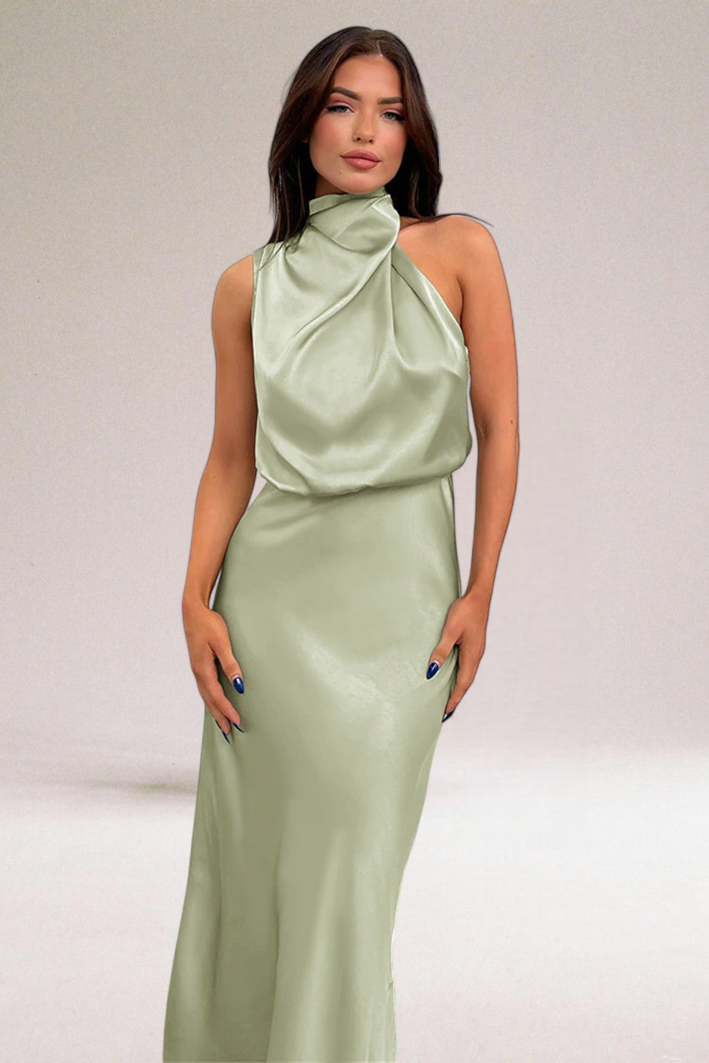Nina – Elegantes Halterneck-Kleid
