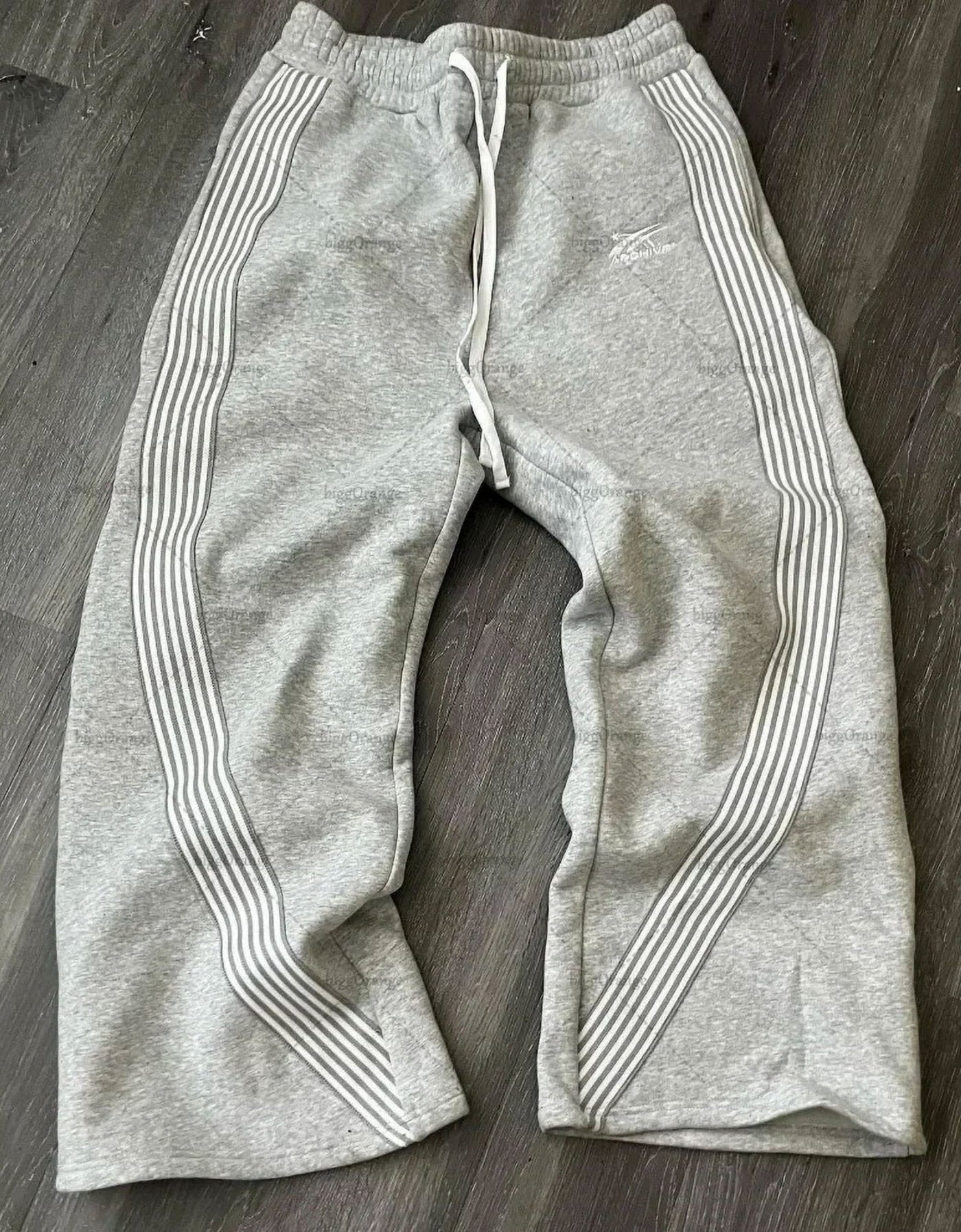 Fudus - Gestreifte Jogginghose für Herren