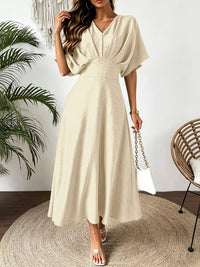 Damen Midikleid mit V-Ausschnitt in Aprikose