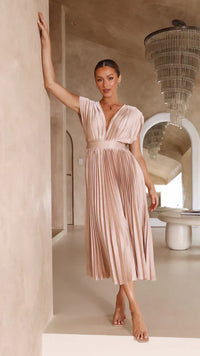 Clara | Damen Seidenkleid Luxuriös Fließend Elegant Festlich Satin in Rosa