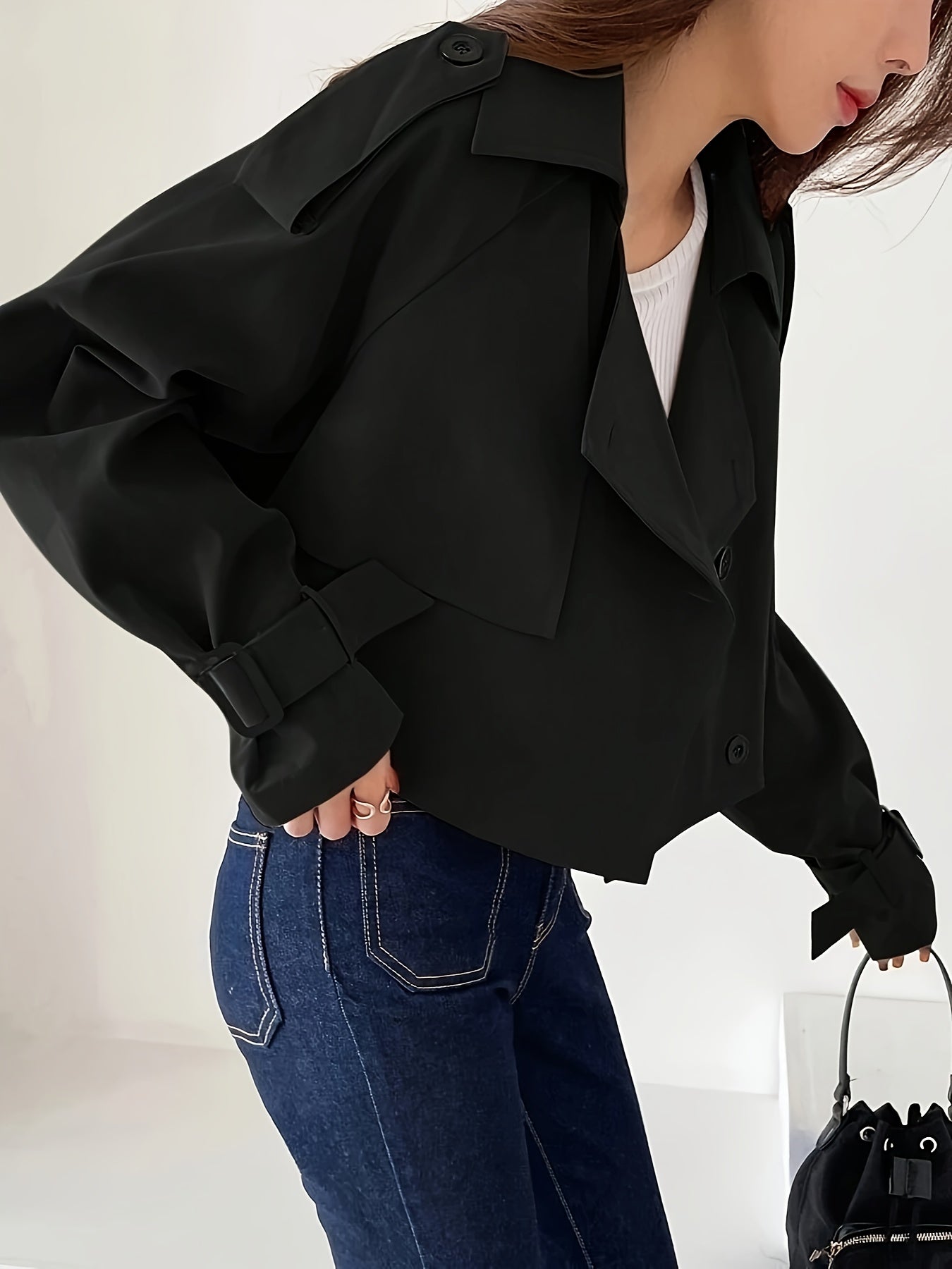 Lässiger Schwarzer Kurzer Trenchcoat mit Doppelt-Knotendem Detail für Damen | Ideal für den Winter