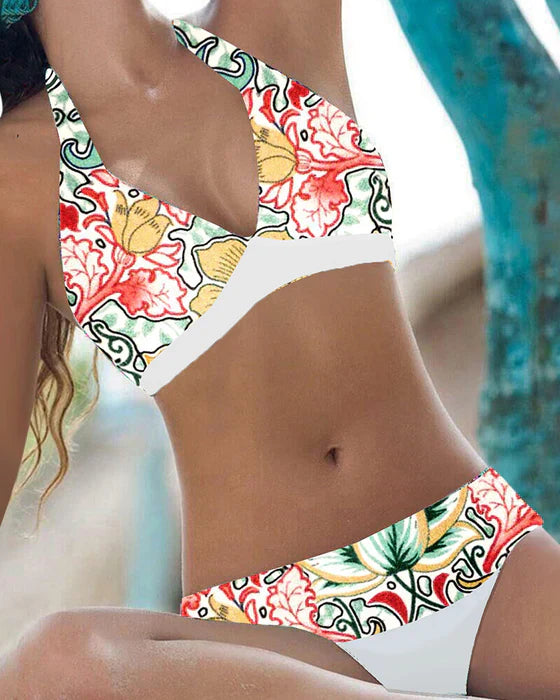 Damen-Bikini-Set für den Sommer mit Neckholder-Trägern und Grafikdruck