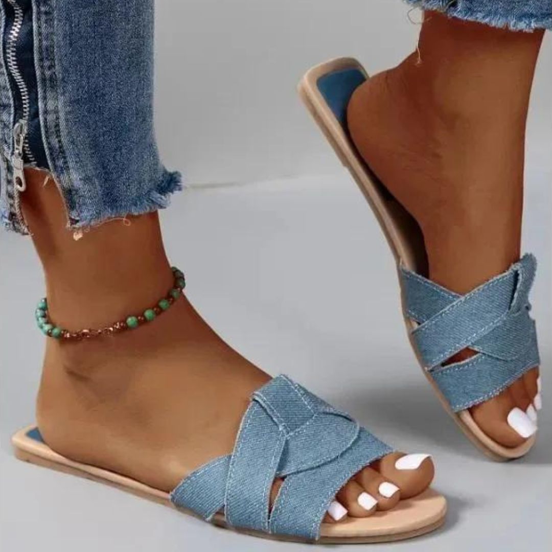 Nadiany | Chique Geflochtene Slip-On Sandalen