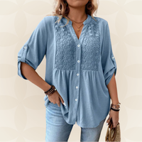 RENATE – Bluse Mit V Ausschnitt Und Knöpfen in Blau