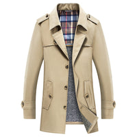 Herren Trenchcoat mit gesteppter Thermofütterung und kariertem Innenfutter in Khaki