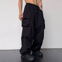 Kaleb - Aktuelle weite Cargohose in Schwarz