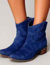 Blau