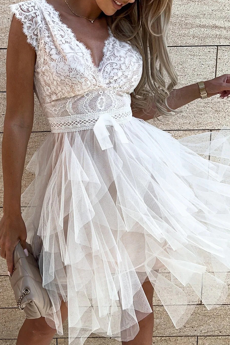 Fudus | Weißes Kleid Mit V-Ausschnitt