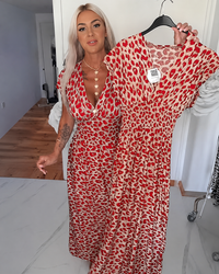 Dyshelle - Stilvolles Boho-Kleid mit V-Ausschnitt in Rot