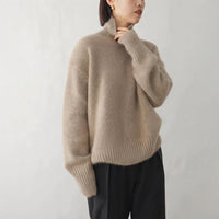 Lea - Modischer Damen-Pullover mit Rollkragen in Khaki
