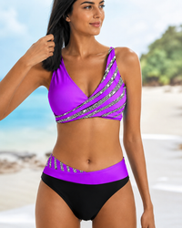 Deliana - Schickes gestreiftes Bikini-Set in Lila