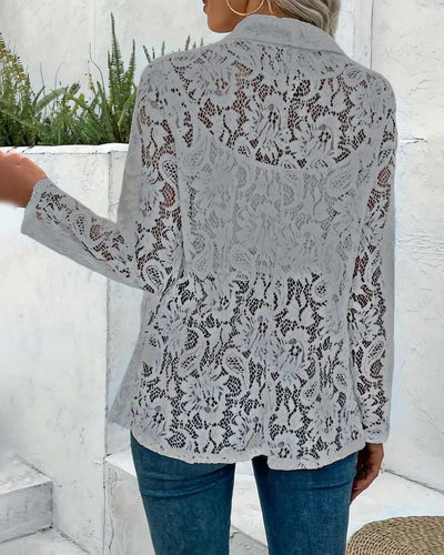 Kiara™ - Eleganter einfarbiger mantel mit floralem spitzenrevers