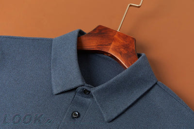 Leichtes Strick-Polo-Kragen-Top