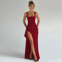 Aria | Elegantes Slip-Maxikleid mit offenem Rücken in Rot