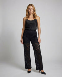 Isabelle | Damen Spitzenhose Elegant Feminin Festlich Abend Modern in Schwarz