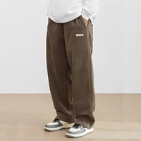 Dally - Lässig geschnittene Herrenhose im modischen Look in Braun