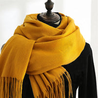 Designer-Schal mit Quasten | Warmer und weicher Kaschmir in Gelb