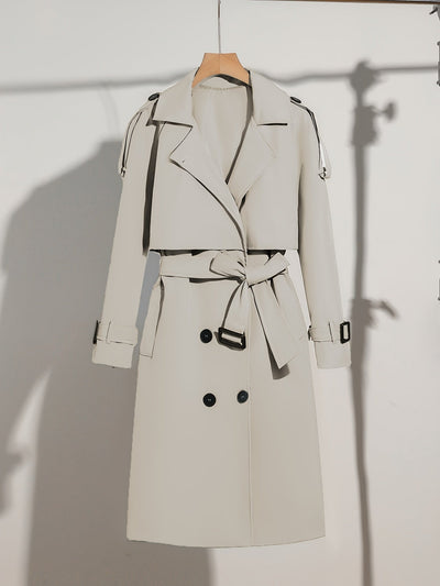 Latina | Damen Langer Doppelknopf-Trenchcoat mit Taillengürtel – Elegante Passform