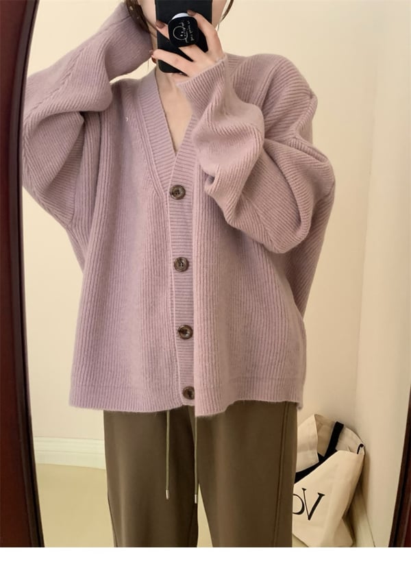 Lorenzi | Strickjacke mit V-Ausschnitt – Lässig und stilvoll