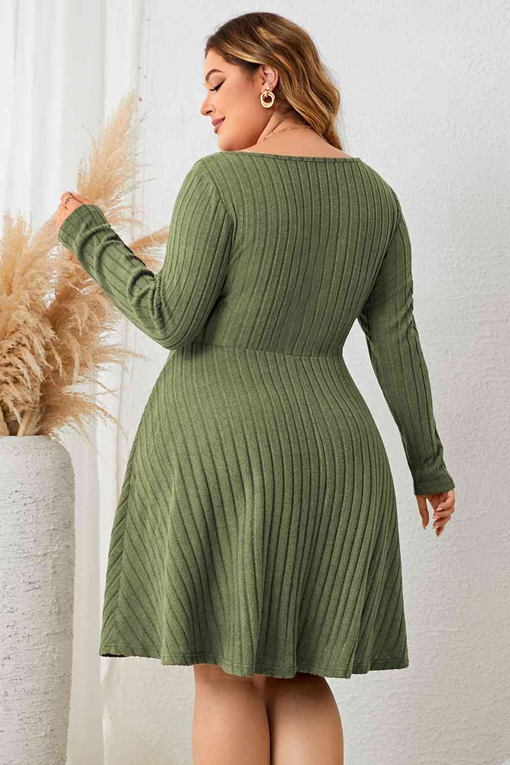 Plushie | Plus Size Strickkleid mit Streifen