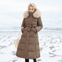Jacqueline - Elegante Winterjacke für Damen in Braun mit beigem Kragen