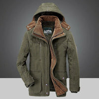 Magnus – Die ultimative Winterjacke für Herren, die Stil & Wärme vereint in Grün