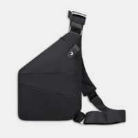 Liv | Sichere Schultertasche aus Nylon in Schwarz