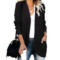 HANAE –  Long-cardigan mit retro-flair in Schwarz