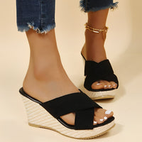 Julie | Damen Keilsandalen Modisch Komfortabel Sommer Höhe Modern in Schwarz
