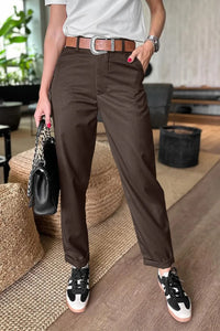 MATHILDA | ELEGANTE, FIGURSCHMEICHELNDE HOSE MIT STREIFEN in Braun