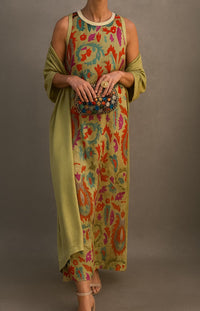 CORVALISSE - Elegantes Maxikleid mit passendem Schal in Gelb
