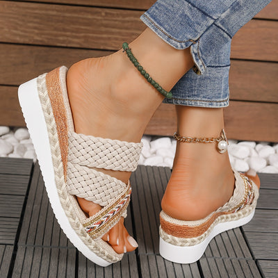 Lavore | Beige Orthopädische Sandalen mit stilvollem Flechtdesign