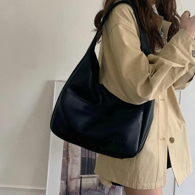 Masha | Stilvolle Schultertasche aus hochwertigem Material