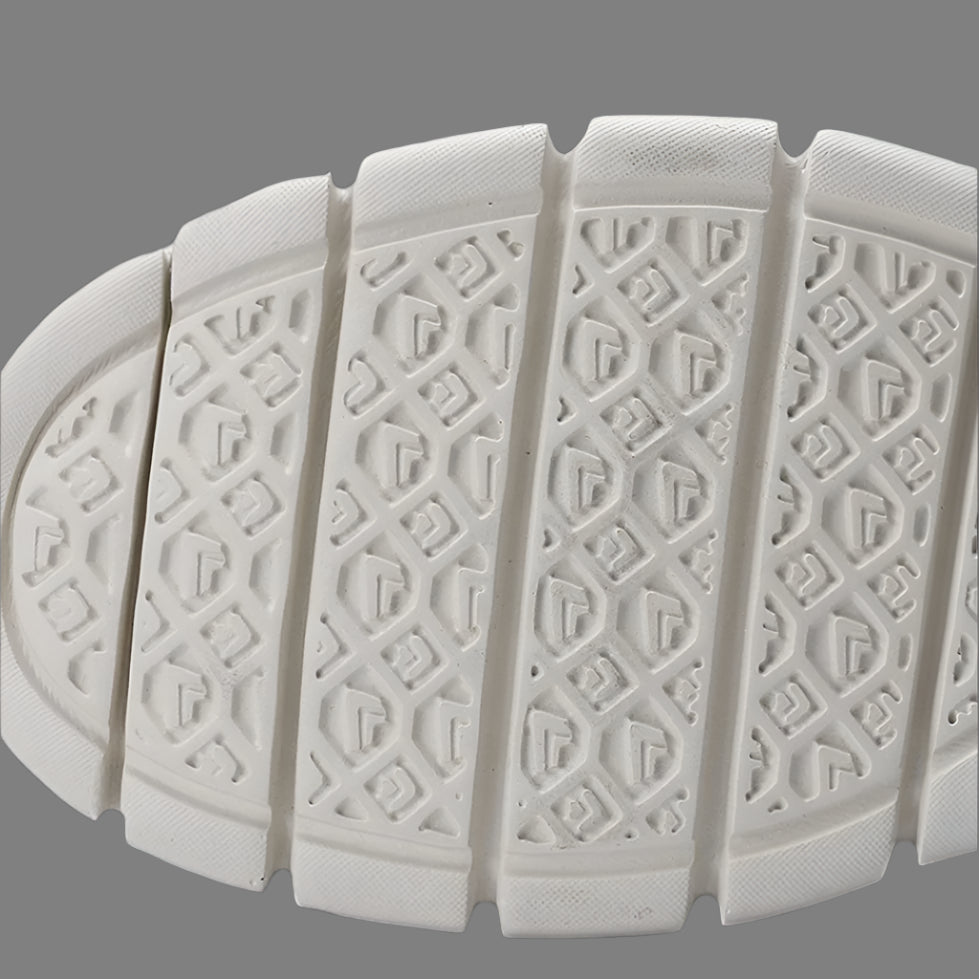 Finn™| Die Kraft des Komforts, der Stil eines Anführers