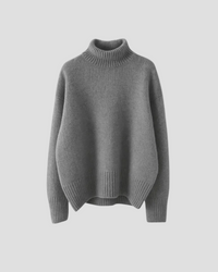 Irena | Pullover mit Rollkragen in klarer Silhouette in Grau