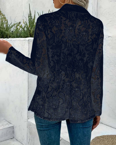 Kiara™ - Eleganter einfarbiger mantel mit floralem spitzenrevers