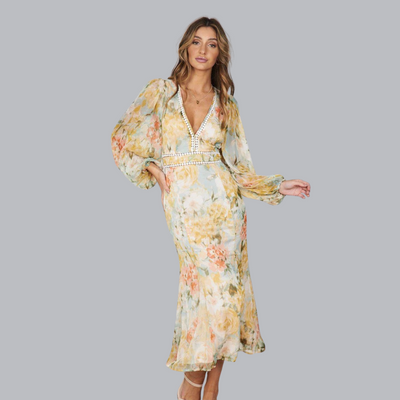 Emilia™ | Fließendes Midikleid mit Spitze in mehreren Designs