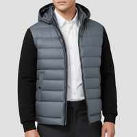 Hooded Puffer Jacket in Grau
