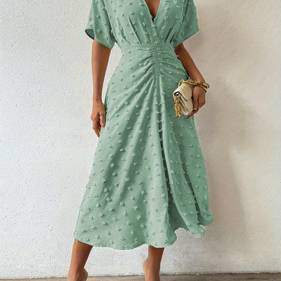 Mazi | Stilvolles Plisseekleid mit Rüschen