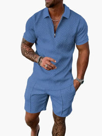 Set aus Polo und Shorts im lässigen Stil für Herren – Sommerliche entspannte Eleganz in Hellblau
