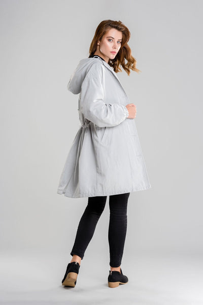 Stylische Wasserdichte Windbreaker Regenjacke in Oversize mit Kapuze für Damen | Ideal für den Winter
