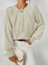 SAVINA – Strickweste mit floralem Muster in Beige