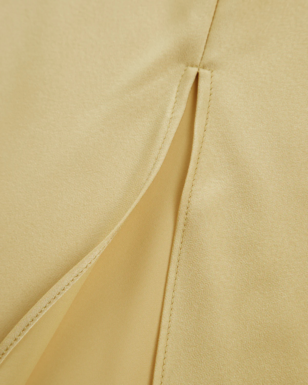 Elisa | Langes Abendkleid mit offenem Rücken und Satin-Schlitz