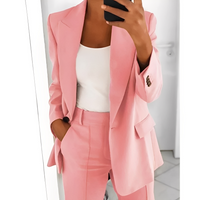 Alexes - Damenanzug mit Blazer und Hose in Rosa