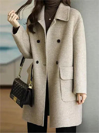Keeva - Eleganter Mantel für Frauen in Khaki