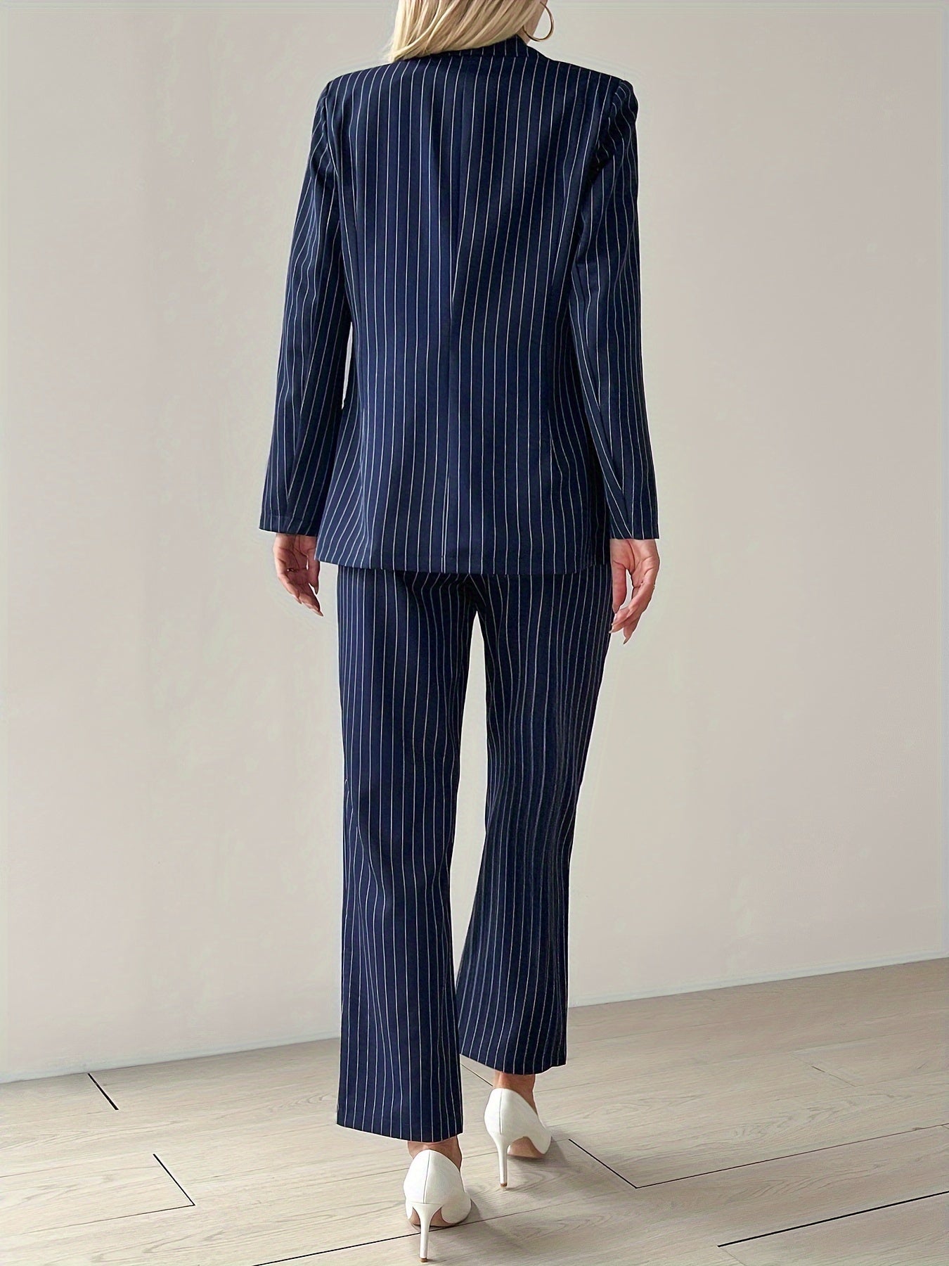 Elegantes Business Gestreiftes Hosenanzug Set in Blau für Damen | Ideal für das tägliche Tragen