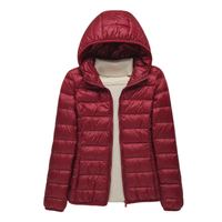 NOLA – Ultraleichte wattierte Jacke in Weinrot