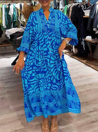 Carmilla - Lebhaftes Bedrucktes Kleid in Blau (Fast ausverkauft)